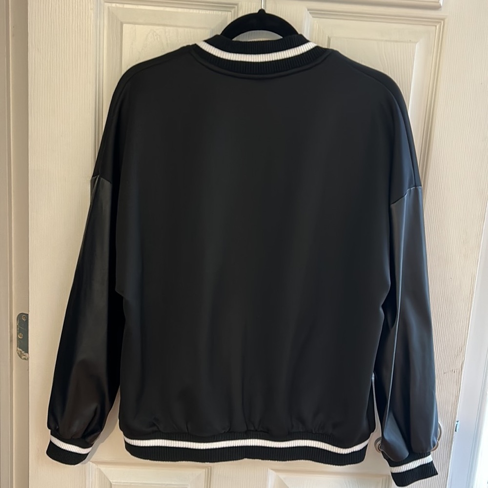 Bomber Jacket - Picture 5 of 5